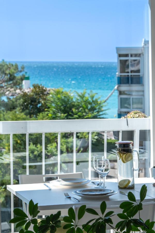 Residence Mediterranee - Beachfront - Sun And Seaview - Pool - Private Parking Cagnes-sur-Mer Exterior foto